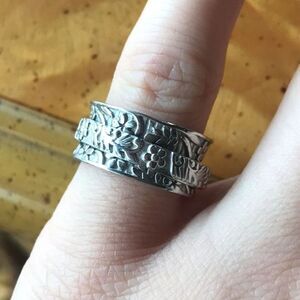 Sterling Silver Band Ring Size 5